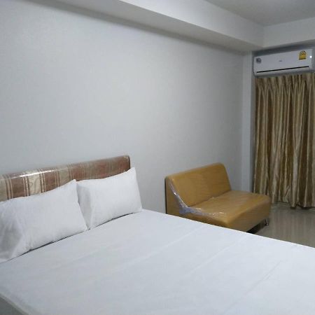 Roseate Bangkok Hotel Exterior photo